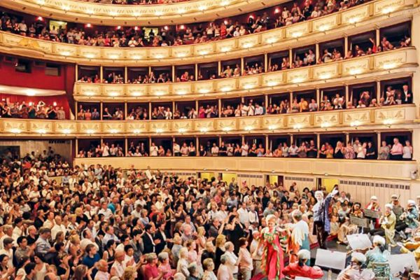 Wiener Mozart Orchester in der Wiener Staatsoper
